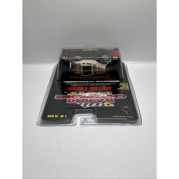 Racing Champions MINT Motor Trend 1932 Ford Coupe Tan Issue #127 FAST SHIPPING - Picture 5 of 8
